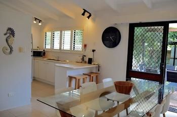 Orangewood At Peregian Beach - Darwin Holiday 0