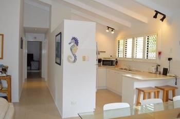 Orangewood At Peregian Beach - Darwin Holiday 4