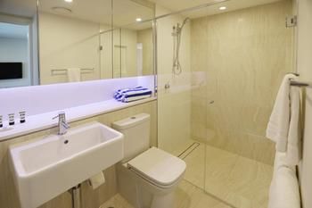 Breeze Mooloolaba - Darwin Holiday 21