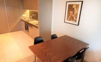 Apartments Melbourne Domain - CBD Lofts - Darwin Holiday 36