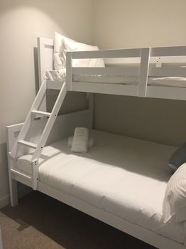 Apartments Melbourne Domain - CBD Lofts - Darwin Holiday 40