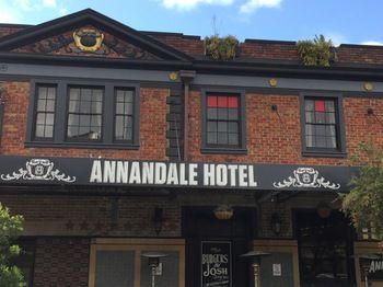 Annandale Hotel - Darwin Holiday 2