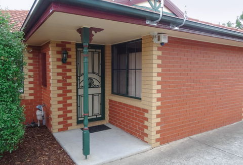 BEST WESTERN Fawkner Airport Motor Inn And Serviced Apartments - Darwin Holiday 0