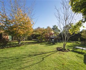 Racecourse Inn - The - Darwin Holiday 2