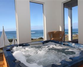 Saltwater Sunrise - Darwin Holiday 4