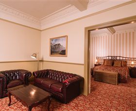 Hadley's Orient Hotel Hobart - Darwin Holiday 5