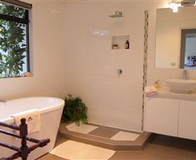 Huon Valley Eco Wilderness Retreat - Darwin Holiday 3