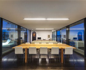 Avalon City Retreat - Darwin Holiday 2