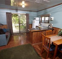 Crayfish Creek Van and Cabin Park and Spa Treehouse - Darwin Holiday