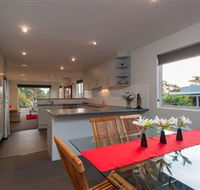 Sunsets On Tamar - Darwin Holiday