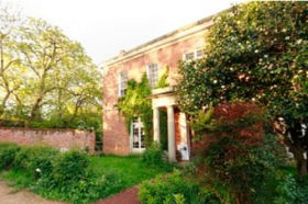 Blenheim Bed And Breakfast - Darwin Holiday 0