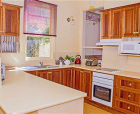 Duck House - The, - Darwin Holiday 0