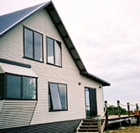 Sea View Cottages - Netherby Downs and A C View Cottage - Darwin Holiday