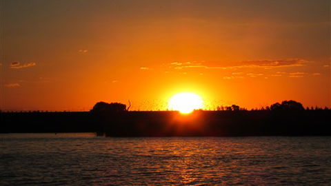 Kangaroo Lake Caravan Park - Darwin Holiday 2