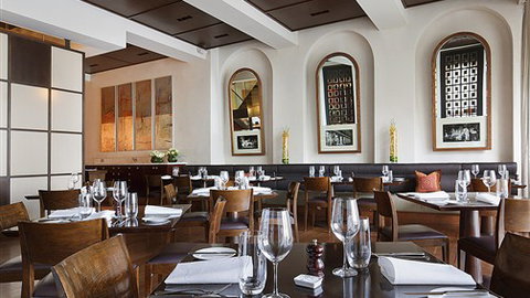 Hotel Lindrum - Darwin Holiday 1