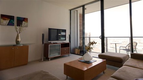 Apartments Melbourne Domain Docklands - Darwin Holiday 3