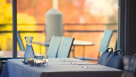 Ibis Styles Albury Lake Hume Resort - Darwin Holiday 6