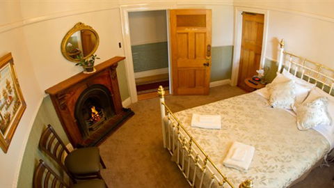 Magnolia Mansfield - Darwin Holiday 1