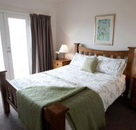 Strath Valley View Bed and Breakfast - Darwin Holiday