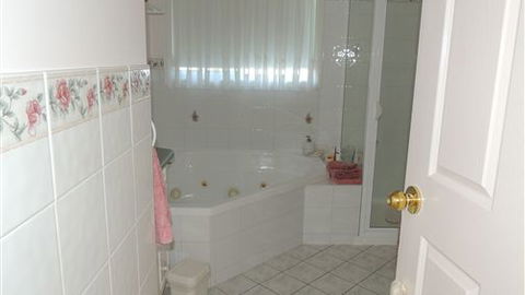 Burrabliss Bed And Breakfast - Darwin Holiday 5