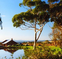 Tuki Trout Farm and Retreat - Darwin Holiday