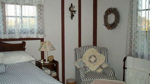 Briarswood Cottage Bed And Breakfast - Darwin Holiday 3