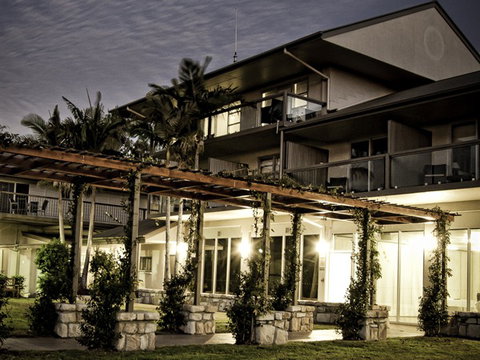 Mercure Clear Mountain Lodge Spa And Vineyard - Darwin Holiday 2