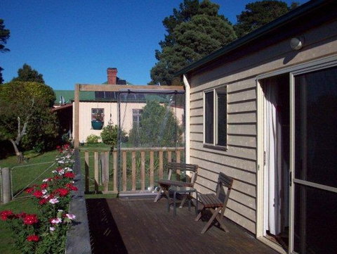 Demeter Farm Cabin - Darwin Holiday 4