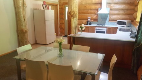 Tewksbury Lodge - Darwin Holiday 1