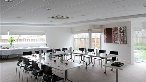 Punthill Apartment Hotels - Essendon Grand - Darwin Holiday 5