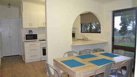 Sea Glimpse Farm Stay - Darwin Holiday 2