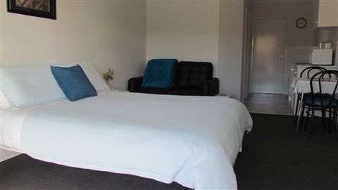 River Gardens Bed And Breakfast Farmstay - Darwin Holiday 3