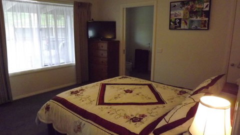 A Fare With Nature @ Prom Road Farm - Darwin Holiday 3