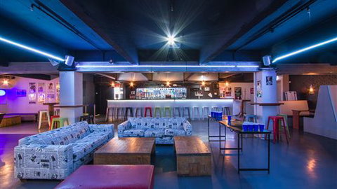 Discovery Melbourne - Darwin Holiday 1