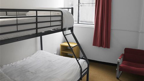 Discovery Melbourne - Darwin Holiday 2