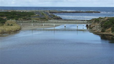 Warrnambool Beach Backpackers - Darwin Holiday 2