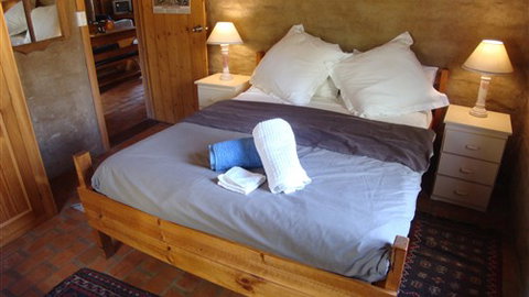 Wartook Rise Mudbrick Cabins - Darwin Holiday 4