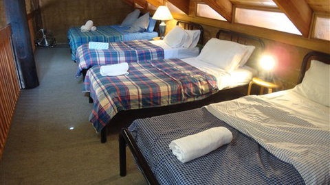 Wartook Rise Mudbrick Cabins - Darwin Holiday 6