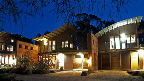 Dreamers - Darwin Holiday 6