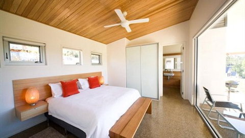 Aalborg Bright - Darwin Holiday 1