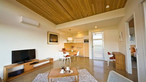 Aalborg Bright - Darwin Holiday 4