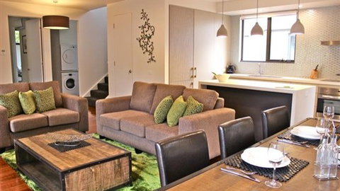 Alegria - Darwin Holiday 0