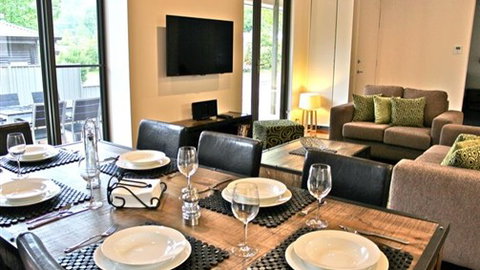 Alegria - Darwin Holiday 6