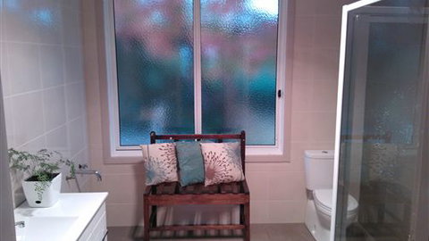 Lakeside Vista Holiday House - Darwin Holiday 6