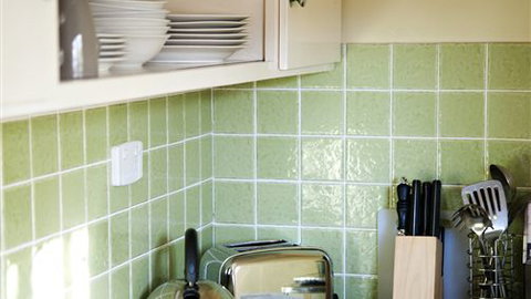 Stable On Riesling - Darwin Holiday 3