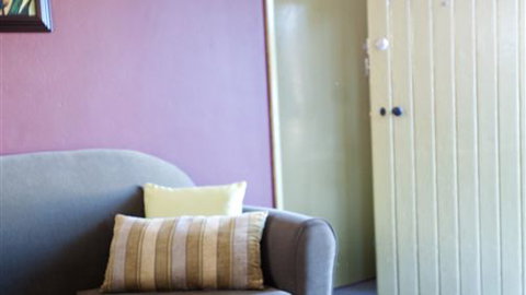 Stable On Riesling - Darwin Holiday 4