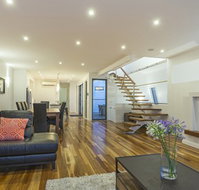 Serenity Torquay Sea View Luxury Beachfront - Darwin Holiday