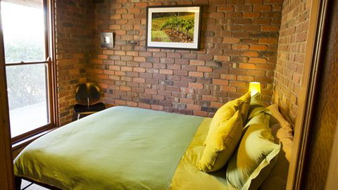 The Eagles Nest - Darwin Holiday 3