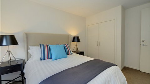 Newington Lake House - Darwin Holiday 4