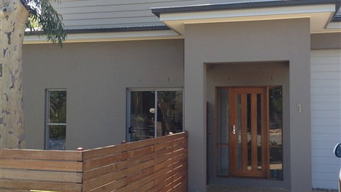 Waterview - Stoneleigh At Yarra - Darwin Holiday 1